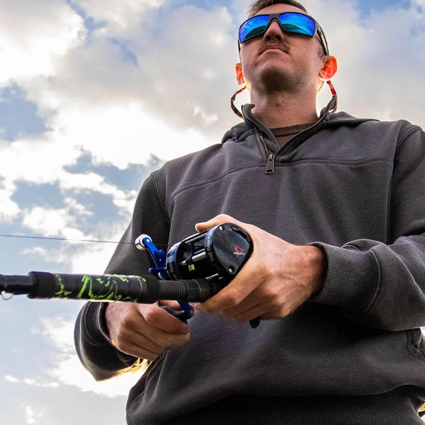 Hand Wheel Fishing Reel – Precision & Durability