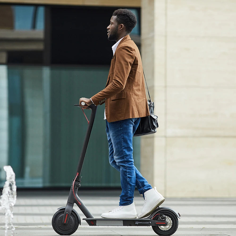 Black 350W Electric Scooter with Phone Holder for Adults
