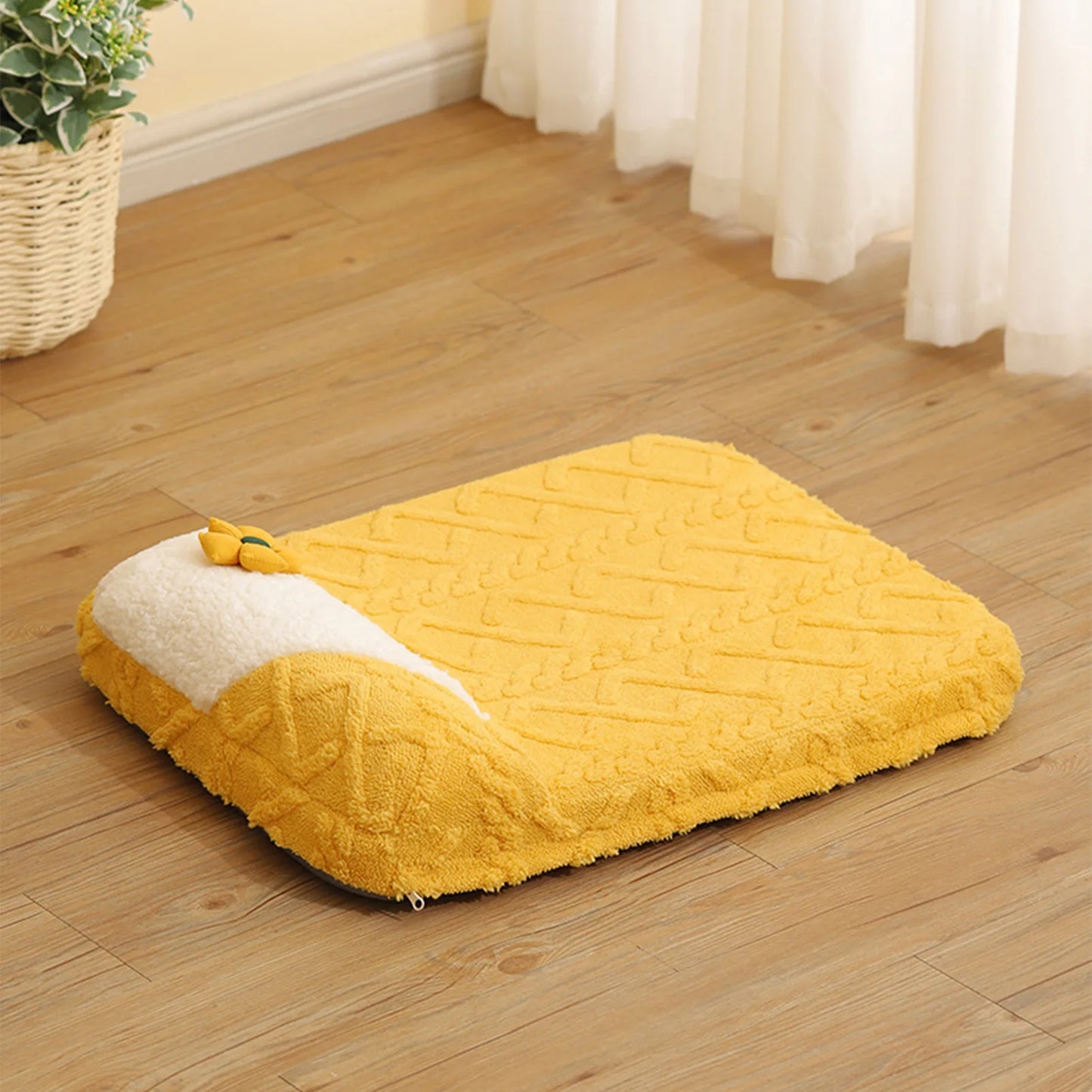 1Pcs/Lot Cute Yellow Cream Cat Beds With Crumb Pillow Comfy